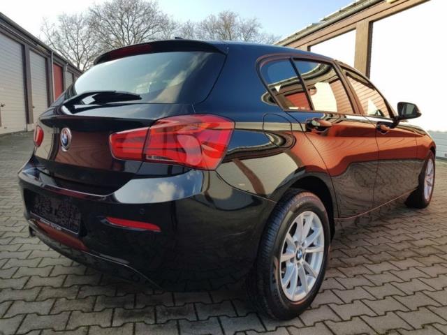 Left hand drive BMW 1 SERIES Serie 118 